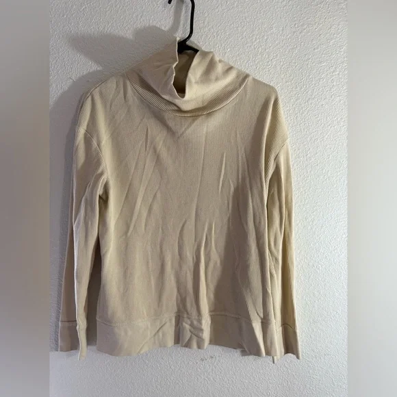 Patagonia Women's Cream Turtleneck Sweater - Picture 2 of 5